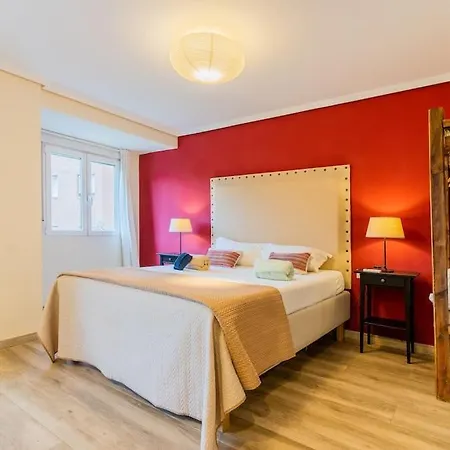 Ciudad Artes Gem: Stylish Near Ruzafa & Apartment Valencia
