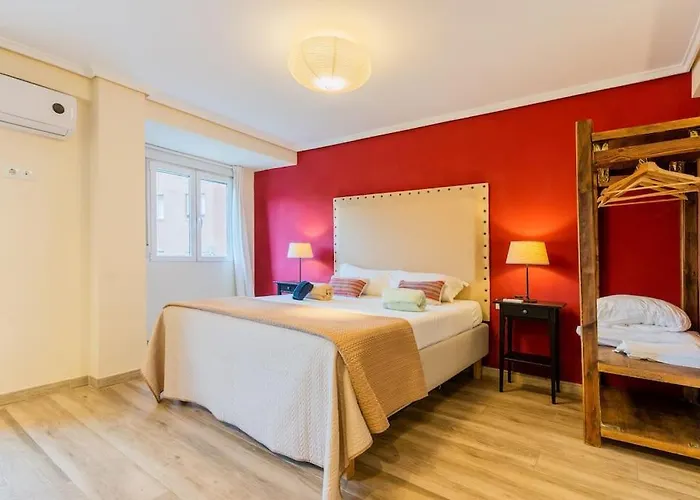 Ciudad Artes Gem: Stylish Near Ruzafa & Apartment Valencia