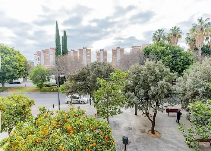Apartment Ciudad Artes Gem: Stylish Near Ruzafa & *