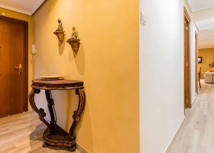 Ciudad Artes Gem: Stylish Near Ruzafa & Valencia